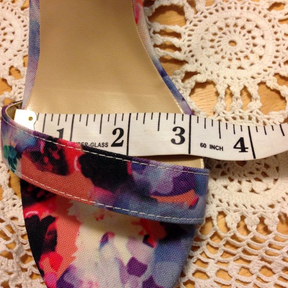 NWOT Euncer Ankle strap, open toed heels - Picture 8 of 9